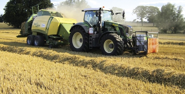 blunk-Fendt-800-Vario-Krone-BigPack-12130-HC