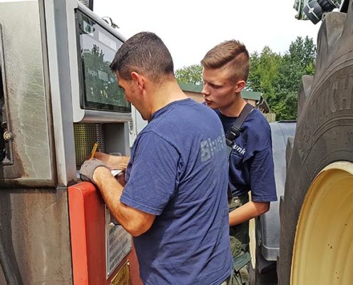 Blunk Azubis 2018 am Arbeitsplatz