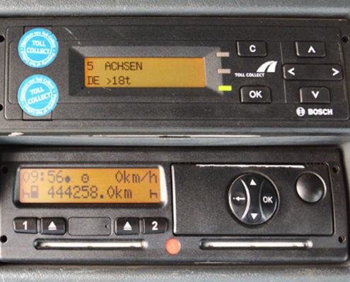 MAUT ZÄhler auf einem LKW der Blunk-Gruppe