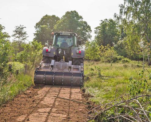 Blunk Einsatz Alte Obstwiese eV Neumünster wird zur neuen Blühwiese