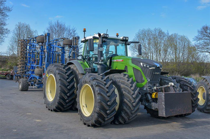 Blunk: Fendt Felgentest mit neuen Reifen von GKN 01