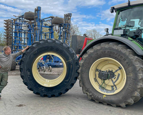 Blunk: Fendt Felgentest mit neuen Reifen von GKN 05