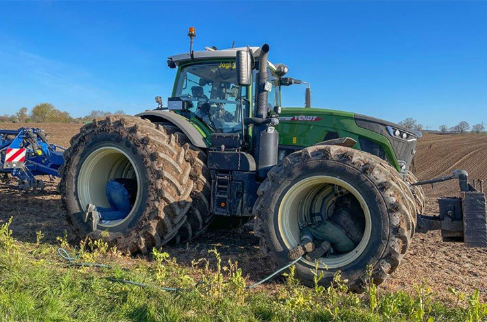 Blunk: Fendt Felgentest mit neuen Reifen von GKN 08