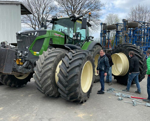 Blunk: Fendt Felgentest mit neuen Reifen von GKN 09