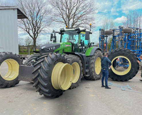 Blunk: Fendt Felgentest mit neuen Reifen von GKN 0910