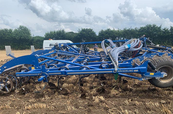 Blunk: Gülle ausbringen mit Holmer Terra Variant Köckerling Allrounder Flatline 04