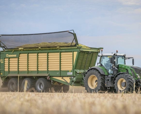 GPS und Gras ernten mit Blunk 2022 - 07 - foto-blk-farming