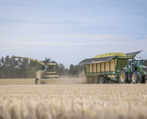 GPS und Gras ernten mit Blunk 2022 - 08 - foto-blk-farming