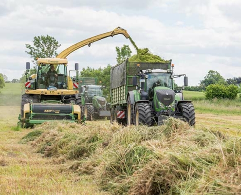 GPS und Gras ernten mit Blunk 2022 - Foto schwansen_agrar 02