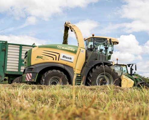 GPS und Gras ernten mit Blunk 2022 - Foto schwansen_agrar 04