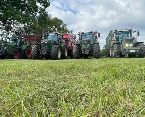 GPS und Gras ernten mit Blunk Vahldorf 2022 - Foto Philip Depta - 01