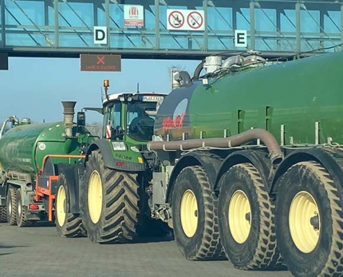 Blunk Agrar-Team auf dem Weg nach Lettland zum Ausbringen von Gülle und Gärsubstrat 11