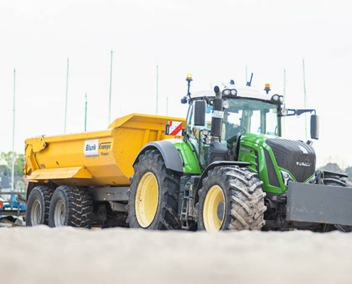 Blunk Umwelt-Team Holtsee bei Strand Reinigung in Flensburg - Foto Mattis Schramm @agrarservice - 17