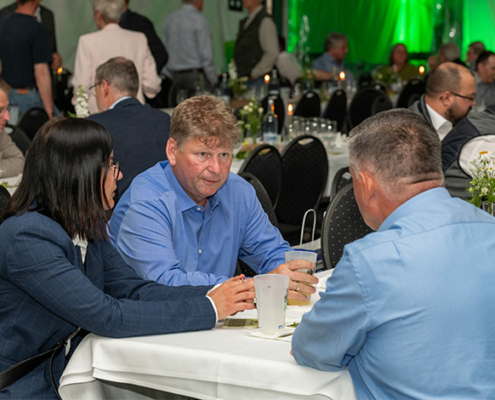 Blunk feiert mit Vorträgen zur Zukunft der Landwirtschaft Jubiläum 20 Jahre Lalendorf & 10 Jahre Vahldorf in festlichem Rahmen - Foto Kerstin Hagge 6693