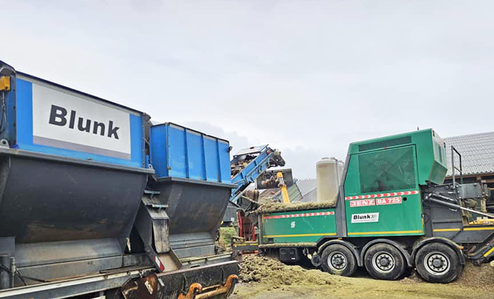 rueben-serice-von-blunk-rueben-mischsilage-herstellen-in-sh