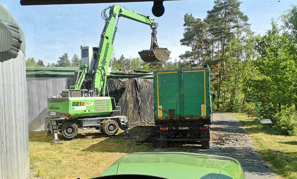 Professionelle Behälterreinigung in Industrie, Agrar und Umwelt: Blunk -- 06