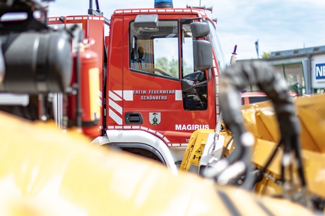 blunk-fuer-technische-hilfe-landwirtschaft-auf-norla-2026-135