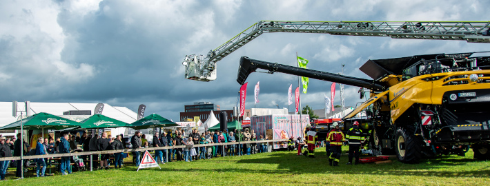 blunk-unterstuetzt-feuerwehruebung-auf-norla-2026-319